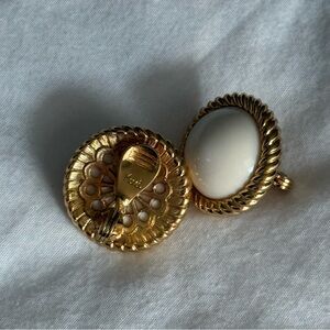 Vintage Monet Clip-On Earrings Gold Tone Rope Frame Cream Dome